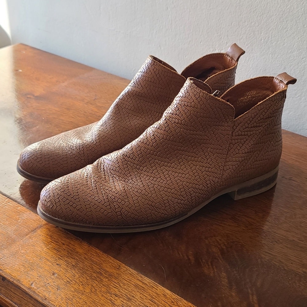 Marroqui Sanchez Brown Leather Boots Size 9.5